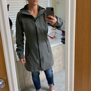 Women’s Columbia jacket